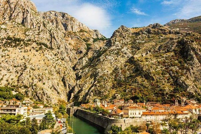 Kotor Old Town Walking Tour - Historic Square of Arms
