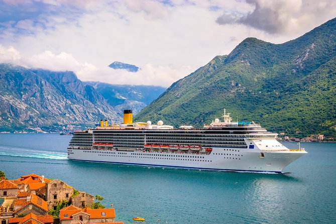 Kotor Old Town Walking Tour - Exploring Flower Square