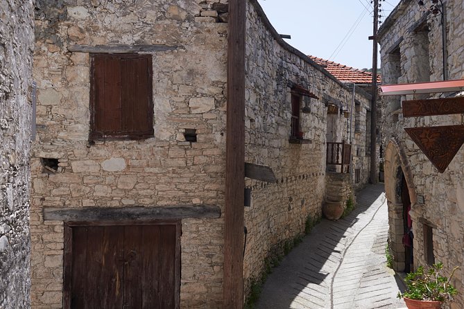 Kourion Ruins, Kolossi Castle and Winery Guided Visit From Paphos - Physical Requirements