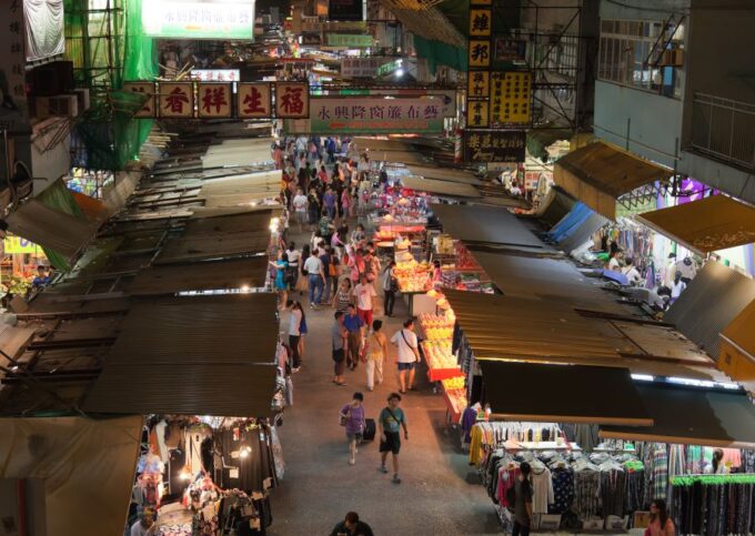 Kowloon: Private Night Markets & Street Food Experience - Customizing the Itinerary