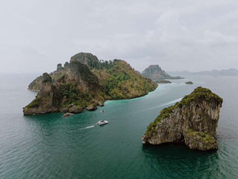 Krabi: 4 Island Premium Yacht With Snorkeling & Clear Kayak - Sunset Dinner and Relaxation