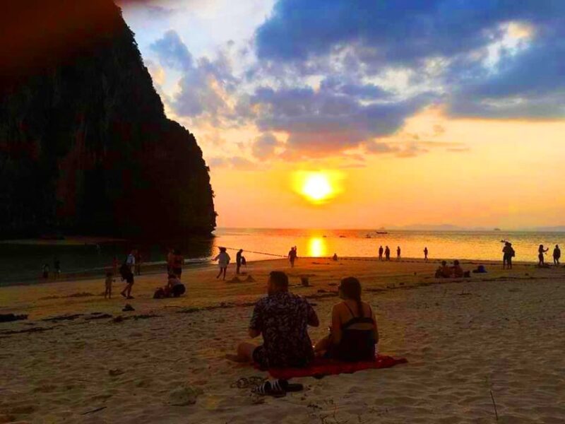 Krabi: 4 Islands Sunset Longtail Boat Tour With BBQ Dinner - Key Points