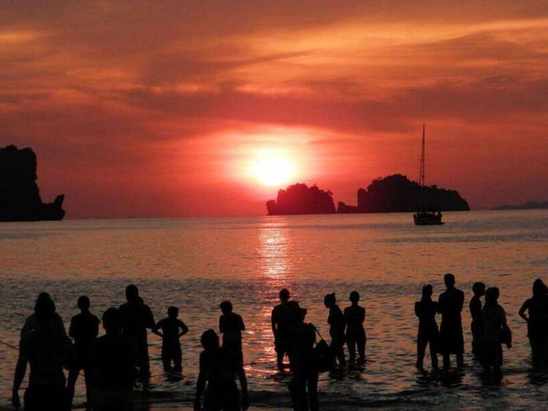 Krabi: 7 Islands Sunset & Plankton Swim With BBQ Dinner - Key Points