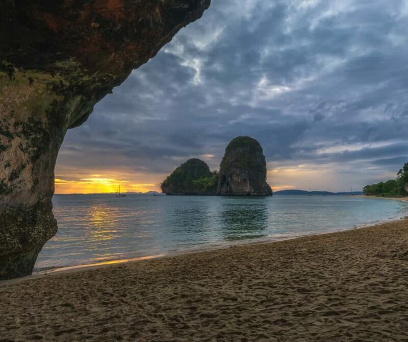 Krabi: Bioluminescent Plankton, 7 Islands sunset Tour & BBQ - Key Points