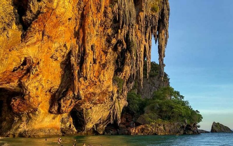 Krabi: Bioluminescent Plankton, 7 Islands sunset Tour & BBQ - FAQ