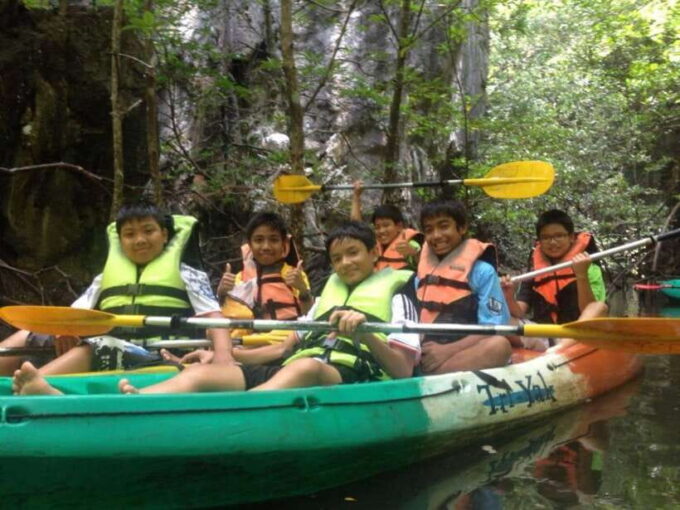 Krabi: Early Bird Kayak at Ao Thalane (Group of 10 Max) - Kayaking Through Mangrove Forests