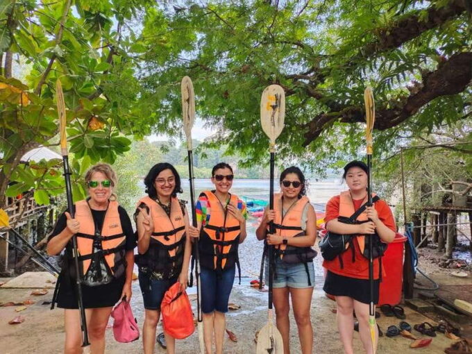 Krabi: Early Bird Kayak at Ao Thalane (Group of 10 Max) - Scenic Views and Wildlife Viewing