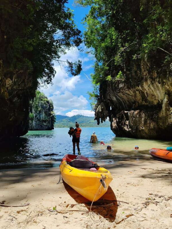 Krabi: Emerald Cool-Down & Kayak Odyssey in Din Daeng Canyon - Itinerary Highlights