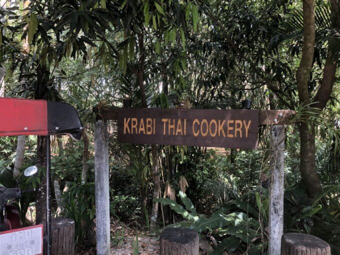 Krabi: Evening Thai Cooking Class at Yas Cookery - Customer Ratings and Feedback