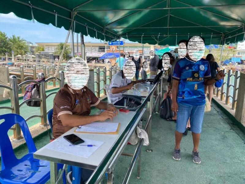 Krabi: Ferry Transfer To/From Phi Phi Don Island - Travel Experience