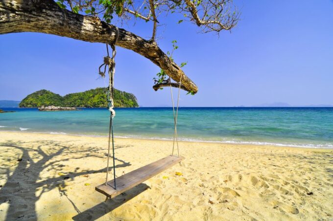 Krabi: Full-Day Tour to Koh Hong and Surrounding Islands - Frequently Asked Questions