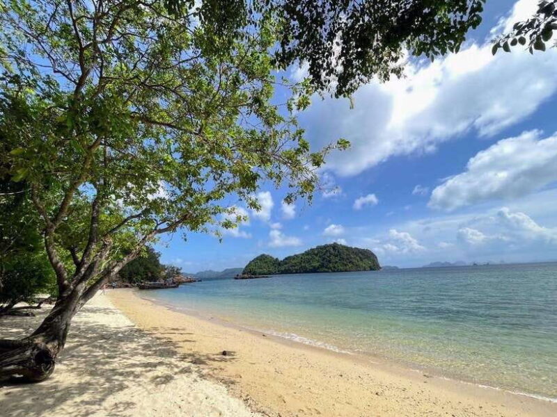 Krabi: Hong Island Full Throttle Fun by Speedboat With Lunch - What to Bring