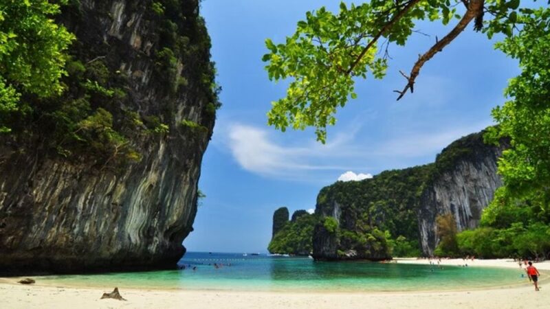 Krabi: Hong Island Private Speedboat Trip & Snorkeling - Pickup Location and Travel Time