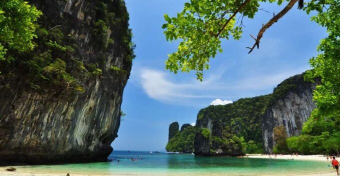 Krabi: Hong Island Private Speedboat Trip & Snorkeling - Frequently Asked Questions