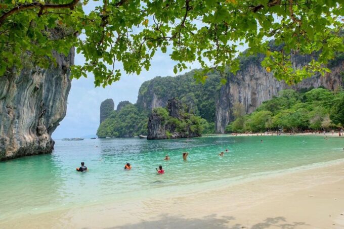 Krabi: Hong Islands Day Tour by Longtail Boat - Safety and Accessibility