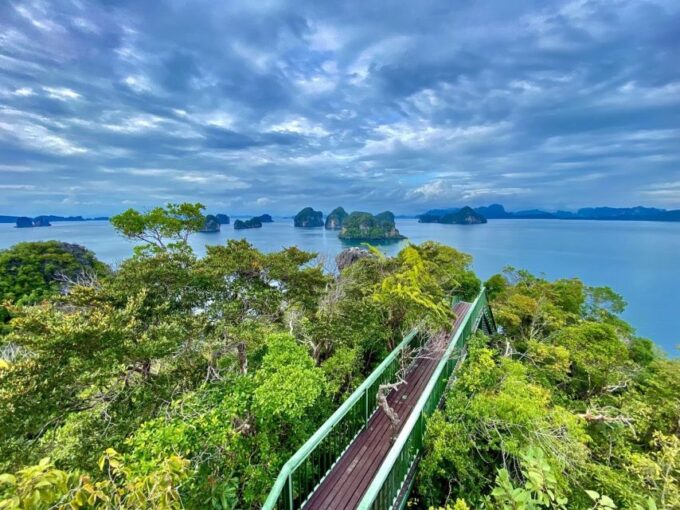 Krabi: Hong Islands Longtail Boat Tour With Kayaking Option - Inclusions and Exclusions