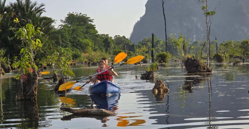 Krabi: Jurassic Jungle Kayak and Phra Nang Cave Beach Tour - Dining on Local Thai Cuisine