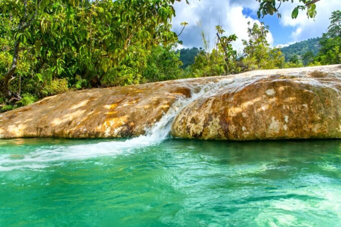 Krabi: Klongtom Hot Spring, Emerald Pool and Tiger Cave Tour - Transportation and Logistics