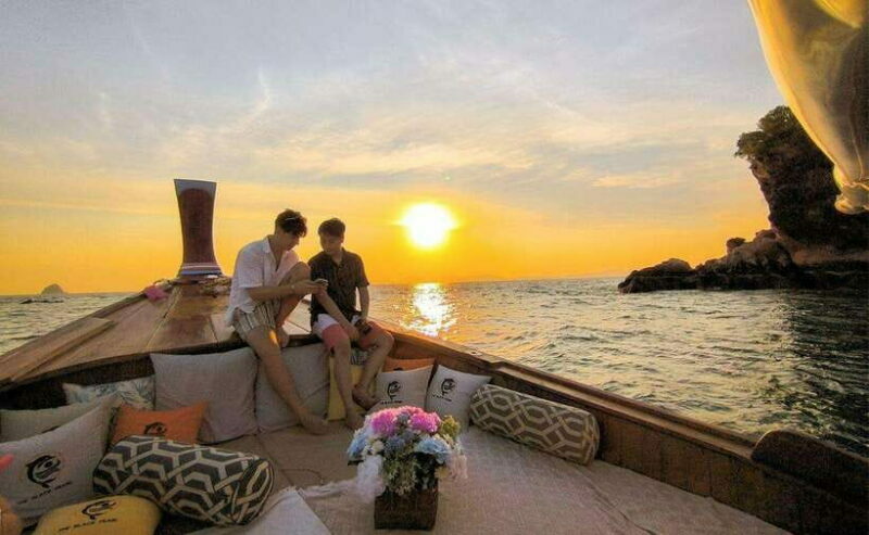 Krabi: Koh Hong Small Group Tour by Luxury Longtail Boat - Key Points