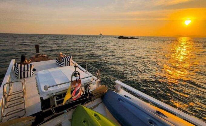 Krabi: Koh Hong Small Group Tour by Luxury Longtail Boat - Relaxing Beach Time on Hong Island