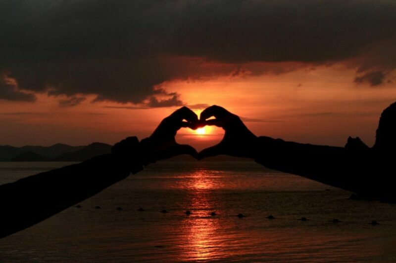 Krabi: Koh Hong Sunset Tour w/ Buffet Dinner & Night Snorkel - What the Reviews Say