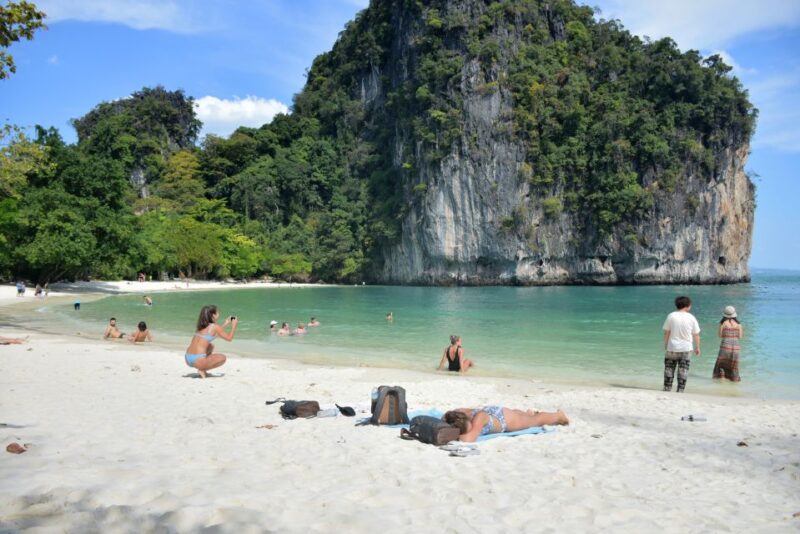 Krabi: Koh Hong Sunset Tour With Beach BBQ and Night Snorkel - Scenic Views and Relaxation