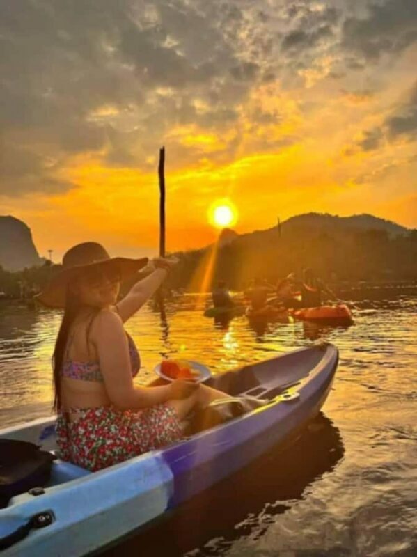 Krabi: Mirror Lake Golden Hour Kayak & Ao Nang Night Market - Authenticity and Traveler Feedback