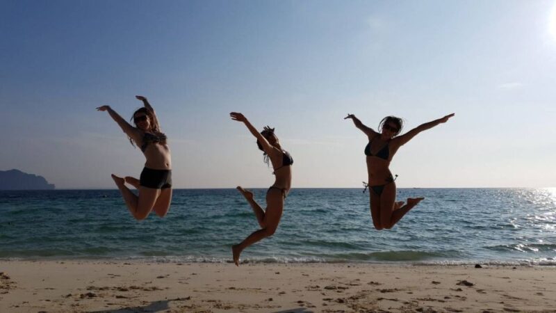 Krabi: Phi Phi Early Bird & 4 Island by Speedboat With Lunch - Itinerary Highlights