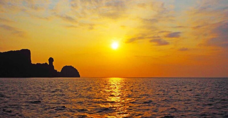 Krabi: Phi Phi Early Bird & 4 Island by Speedboat With Lunch - Important Information