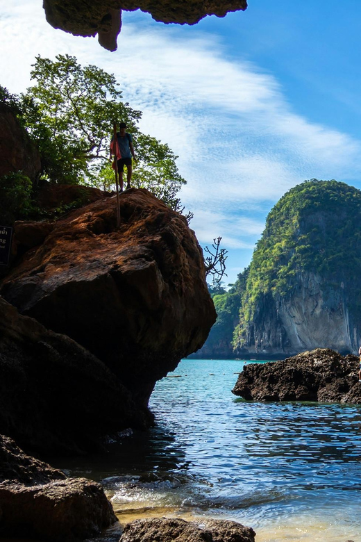 Krabi: Premium 4-Island Day Trip by Longtail Boat With Lunch - Snorkeling at Chicken Island