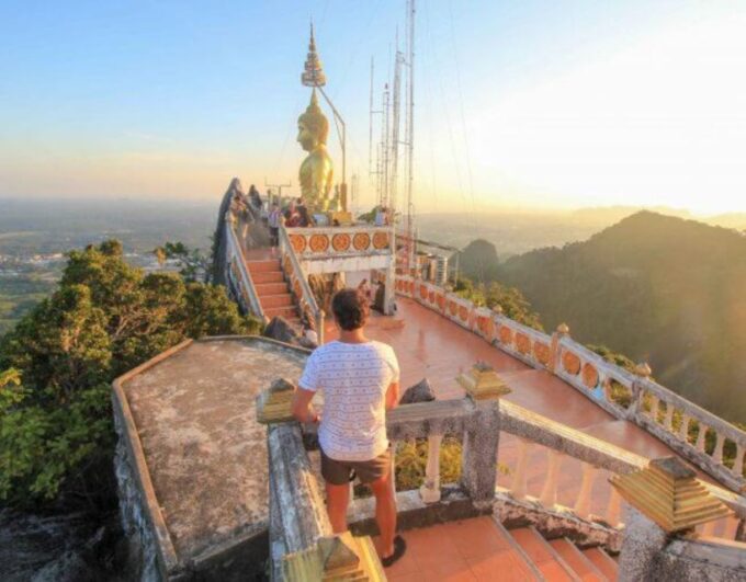 Krabi: Private Full-Day Sightseeing Tour With Thai Lunch - Railay Beach and Phra Nang Cave Beach
