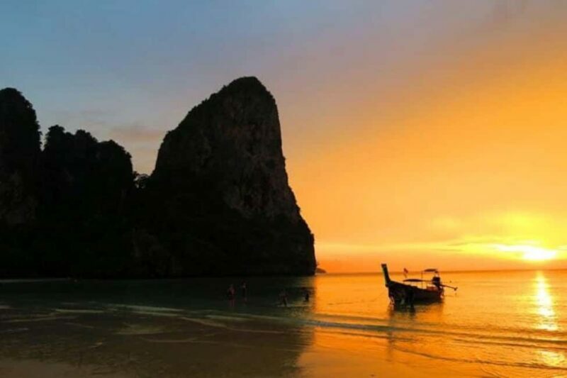 Krabi: Railay Sunset and Bioluminescent Plankton Tour - An In-Depth Look at the Krabi Railay Sunset and Bioluminescent Plankton Tour