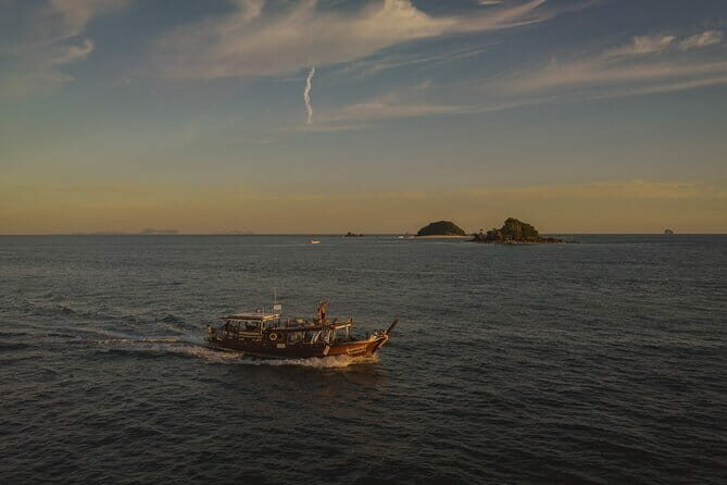 Krabi Seven Island Tour by Luxury Longtail Boat with Snorkeling - What Makes This Tour Special