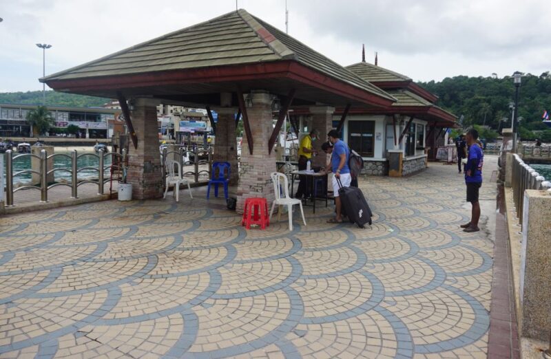 Krabi: Speedboat Transfer To/From Tonsai or Laemtong Beach - Transportation Experience