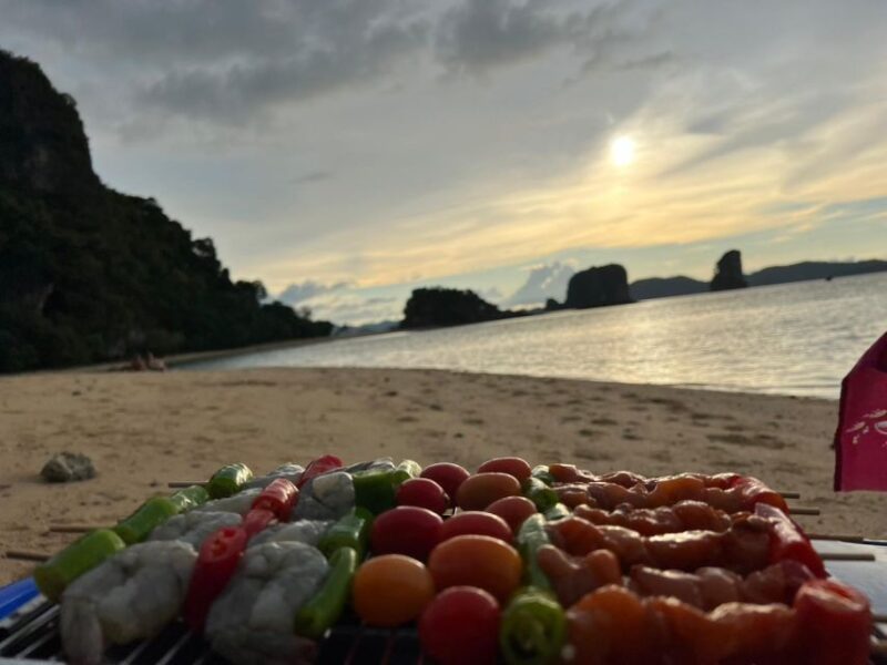 Krabi: Sunset Hong Island By Luxury Vintage Boat With BBQ - National Park Fee