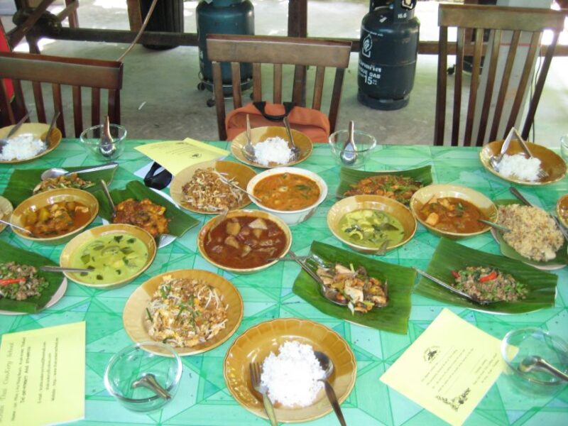 Krabi: Yas Cookery Late Afternoon Thai Cooking Class - Key Points