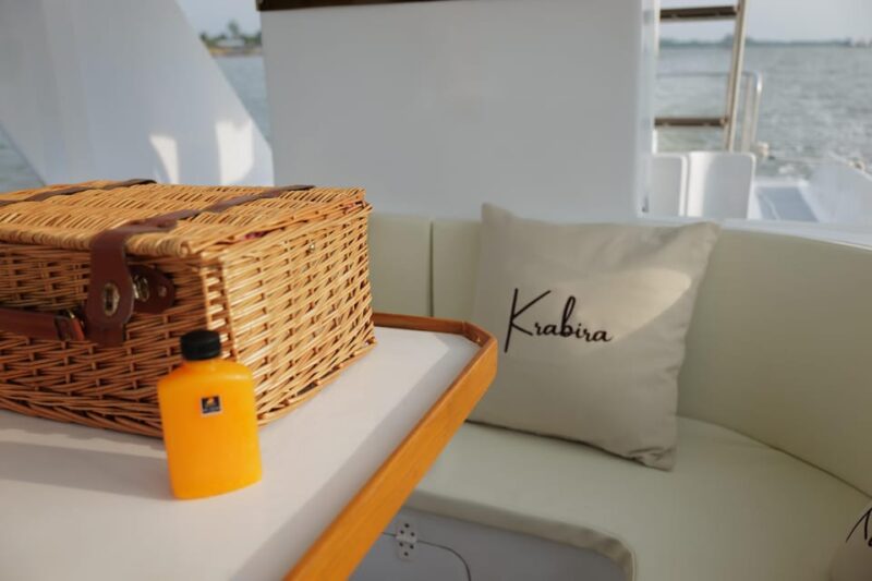 Krabiras Luxury Half-Day Speedboat Getaway to Four Islands - Picturesque Lunch on the Boat
