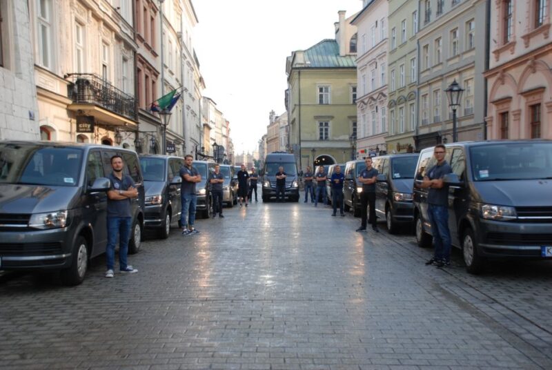 Krakow Airport Transfer - Driver and Vehicle Information