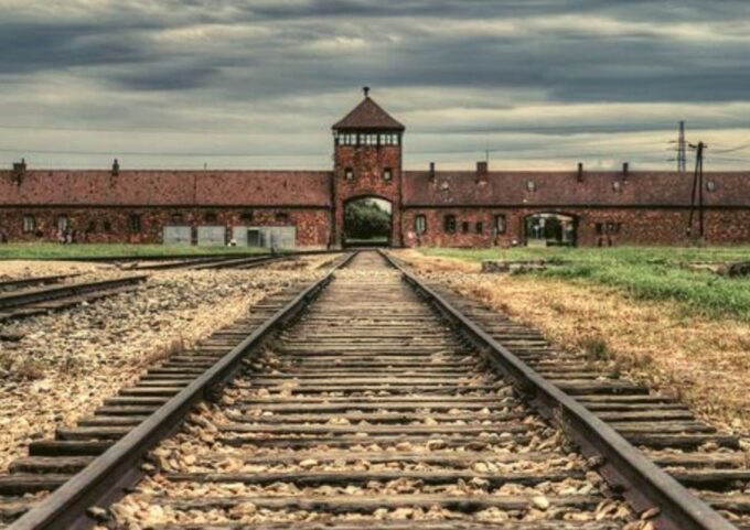Krakow and Auschwitz Small-Group Tour From Warsaw With Lunch - Pickup Locations
