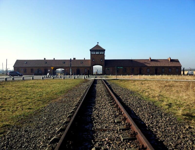 Krakow: Auschwitz-Birkenau Memorial Tour With Optional Lunch - Tour Highlights