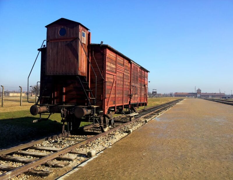 Krakow: Auschwitz-Birkenau Memorial Tour With Optional Lunch - Important Information