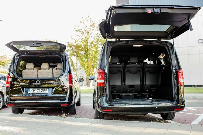 Krakow Balice Airport Shuttle Bus - Meeting and Pickup