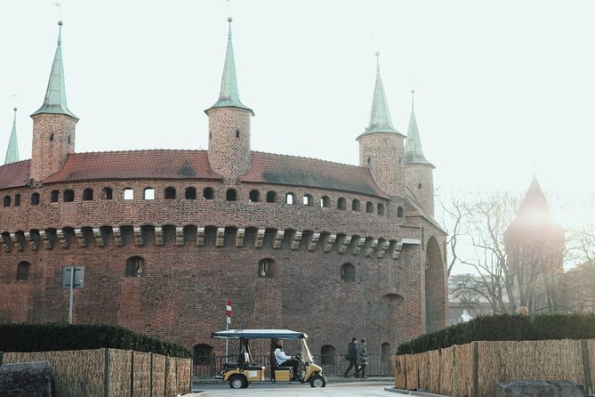 Krakow City Tour by Electric Car With Optional Old Synagogue or Town Hall Ticket - Exploring Krakows Old Synagogue