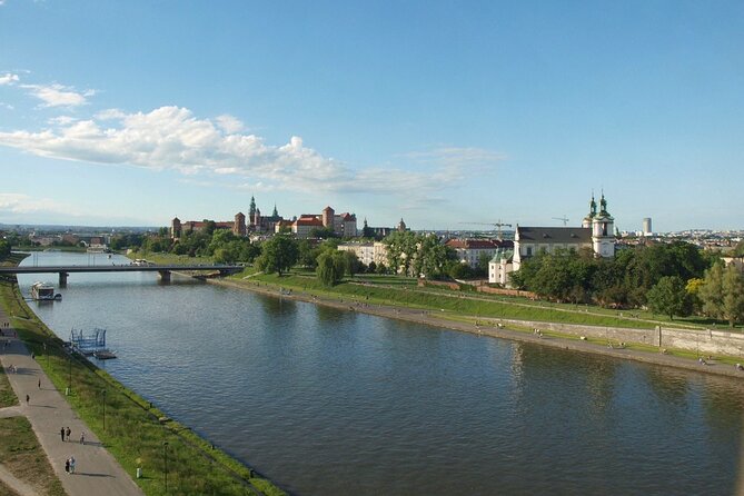 Krakow: Cruise on the Vistula River and Wieliczka Salt Mine Group Tour - Transportation and Meeting Point