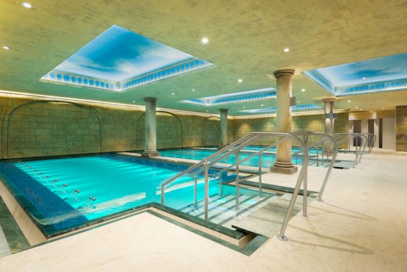 Krakow: Day Tip to Suntago Water Park - Key Points