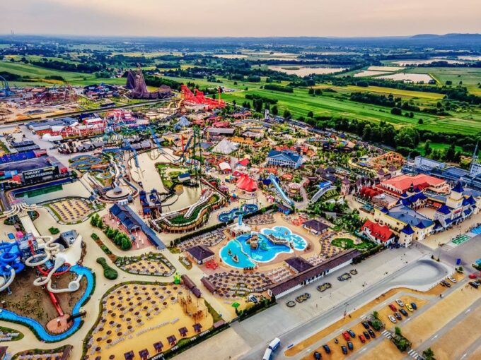 Krakow: Energylandia Amusement Park Entry Ticket - Customer Ratings and Feedback