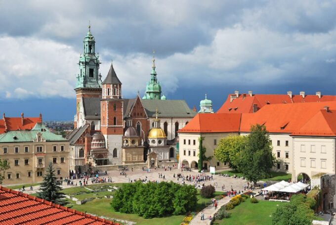 Krakow: Full Day Private Tour From Warsaw - Customer Ratings and Reviews