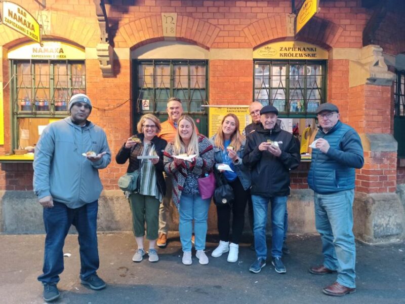 Krakow: Guided Polish Food and Drink Tour With Tastings - Meeting Point