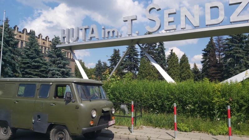 Krakow: Guided Tour to Nowa Huta on Commie Retro Van - Key Points