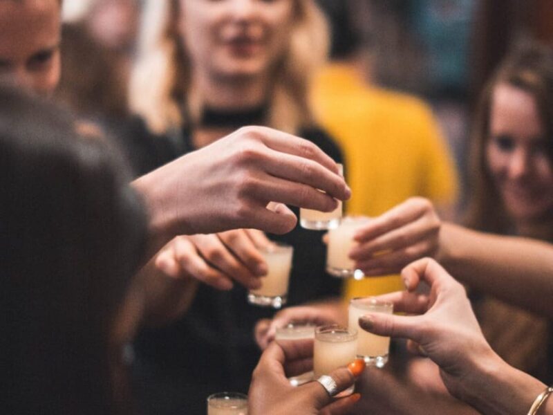 Kraków: Guided Vodka Tour With Food and Drink Tastings - Key Points
